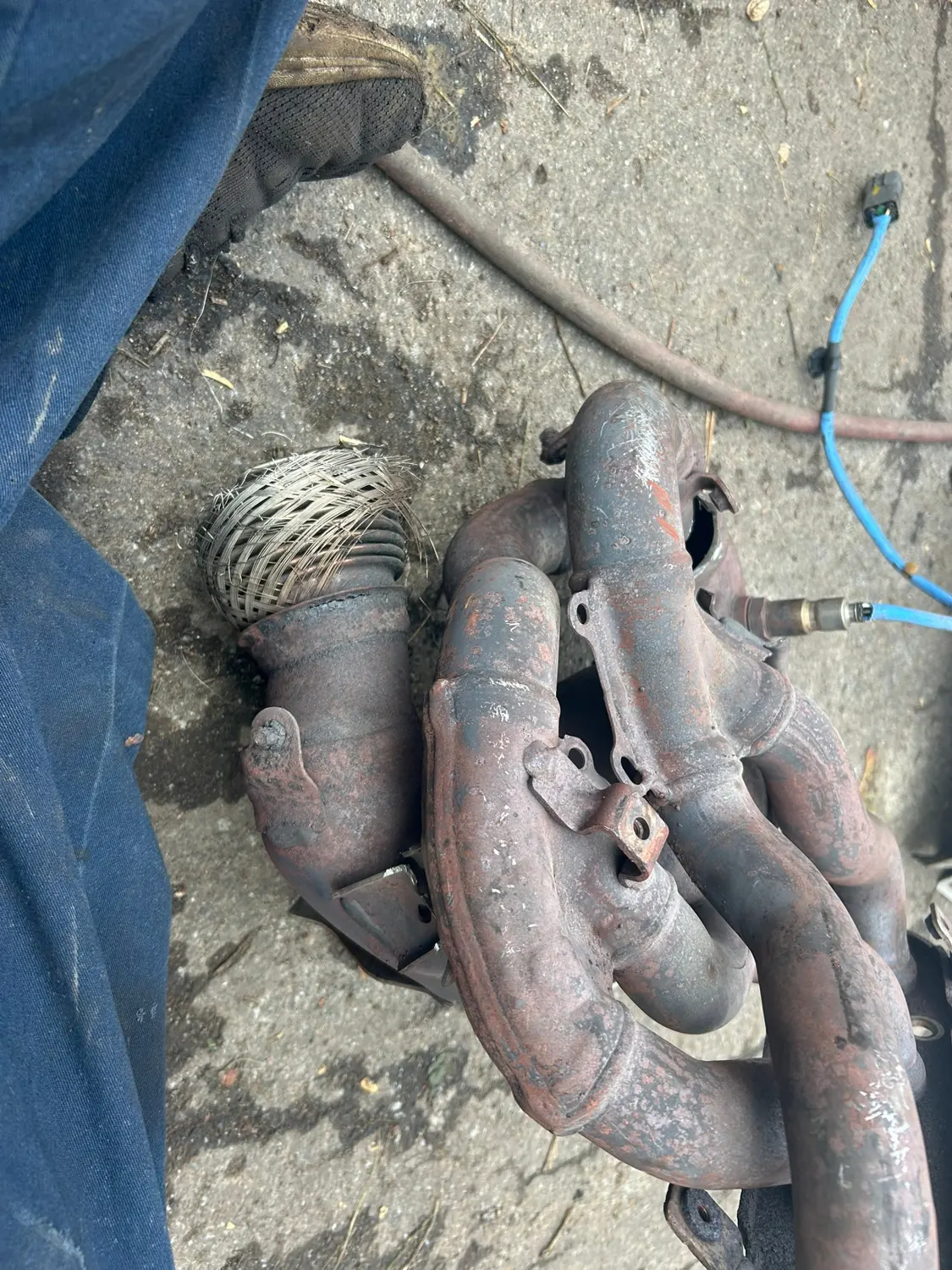Exhaust repair and welding work in Cornwall Ontario, photo 3